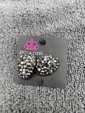 Paparazzi Daring Dazzle Black Post Earrings